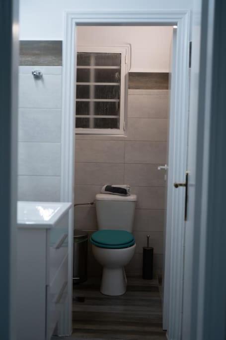 Апартаменти Metaxourgio 2Nd Floor Афіни Екстер'єр фото