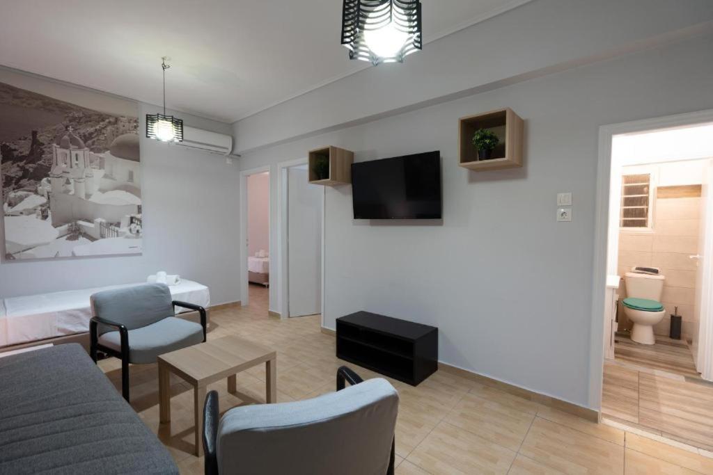 Апартаменти Metaxourgio 2Nd Floor Афіни Екстер'єр фото